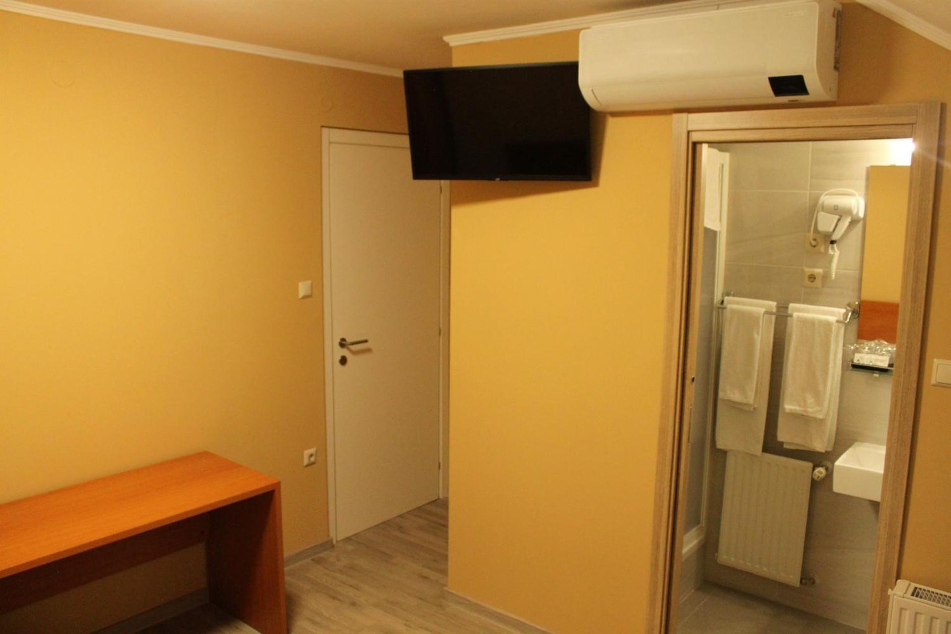 Guesthouse Rezekov Podrum Jastrebarsko Dış mekan fotoğraf