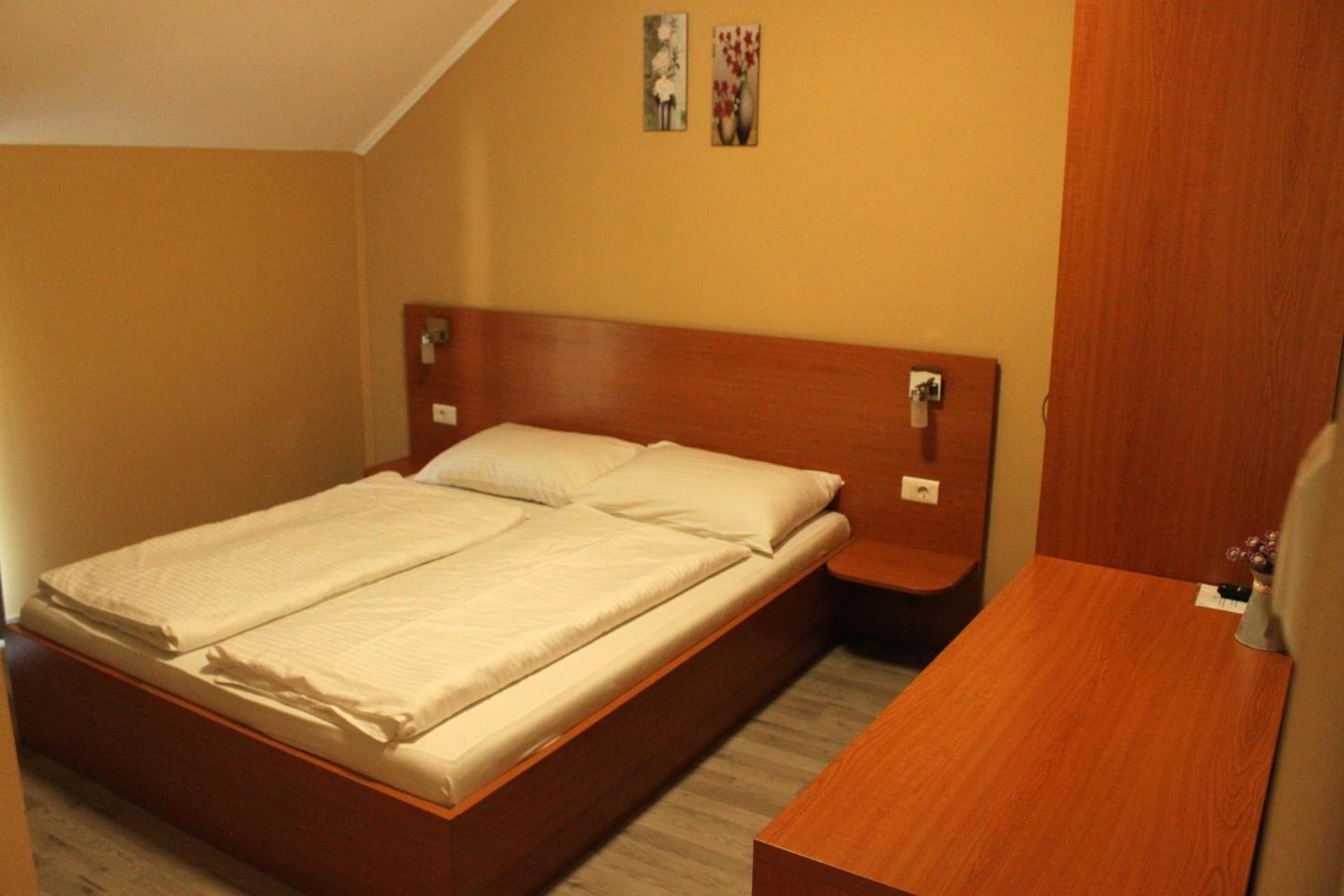 Guesthouse Rezekov Podrum Jastrebarsko Dış mekan fotoğraf