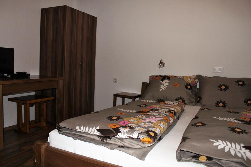 Guesthouse Rezekov Podrum Jastrebarsko Dış mekan fotoğraf