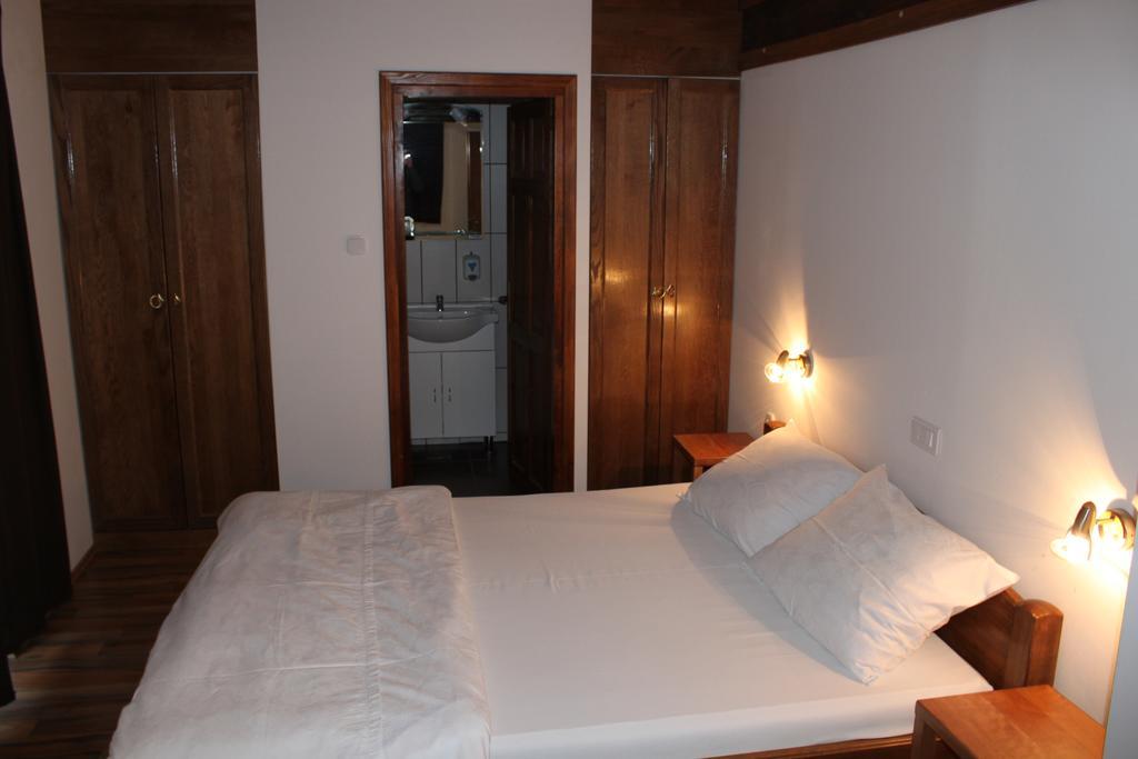 Guesthouse Rezekov Podrum Jastrebarsko Dış mekan fotoğraf