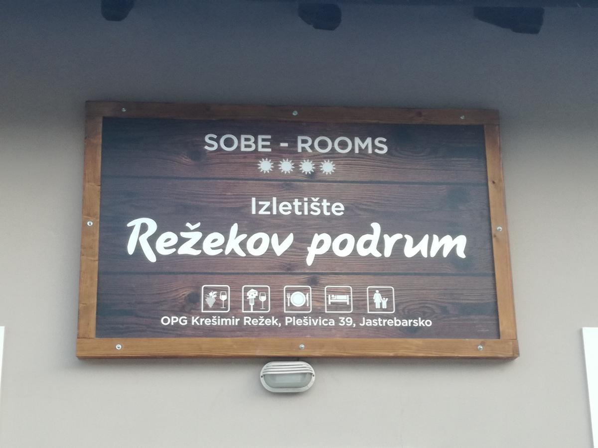Guesthouse Rezekov Podrum Jastrebarsko Dış mekan fotoğraf